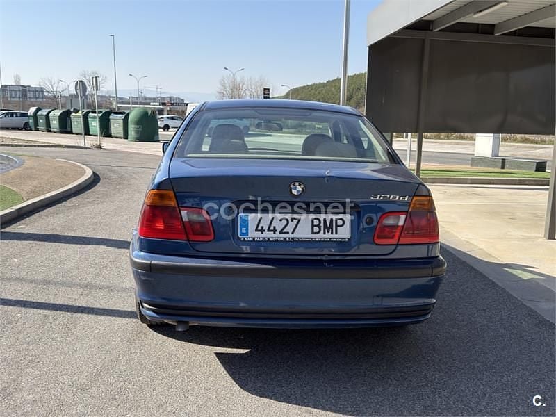 Occasion BMW 320 136 ch (100 kW) 2001 Bleue Berline