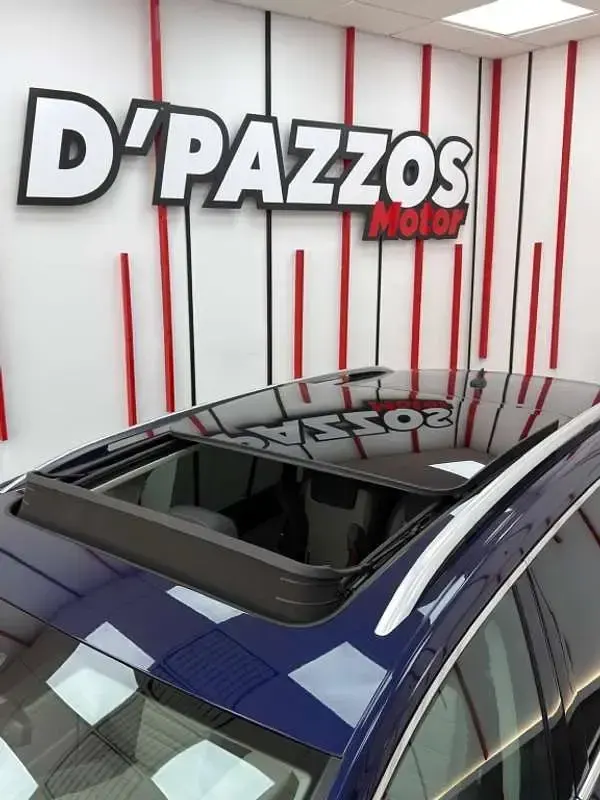 Usado VW Touran Edition 116 CV (85 kW) 2018 Azul Monovolumen