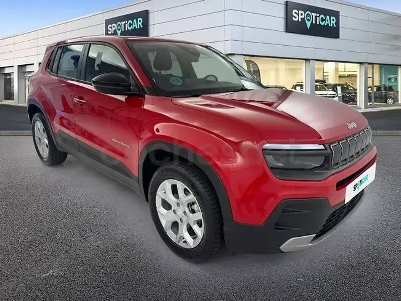 Usado Jeep Avenger Altitude 100 CV (73 kW) 2024 Rojo SUV