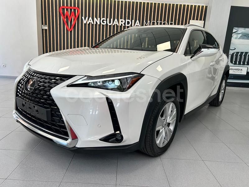 Usado Lexus UX Business Edition 184 CV (135 kW) 2021 Blanco SUV