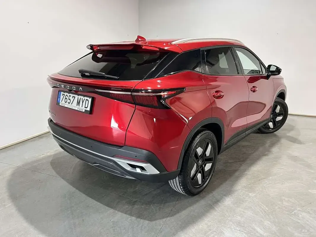 Usado Omoda 5 147 CV (108 kW) 2025 Rojo SUV