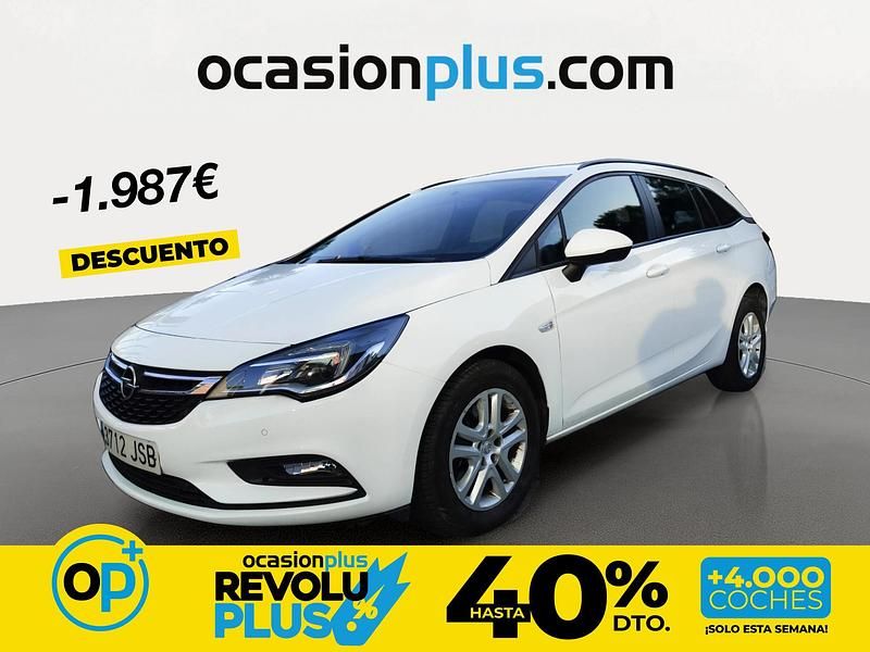 Usado Opel Astra Selective 110 CV (80 kW) 2016 Blanco Familiar