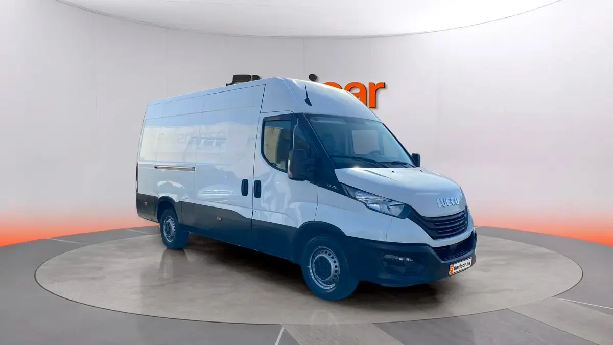 Usado Iveco Daily 156 CV (114 kW) 2023 Berlina