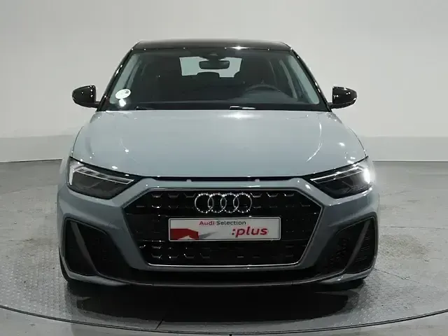 Usado Audi A1 116 CV (85 kW) 2025 Gris SUV