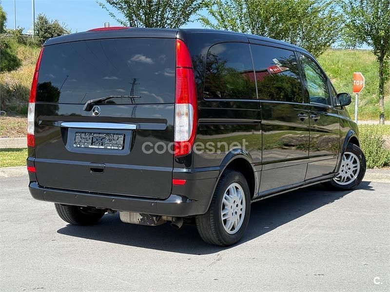 Käytetty Mercedes Viano 150 HP (110 kW) 2009 Musta Tila-auto
