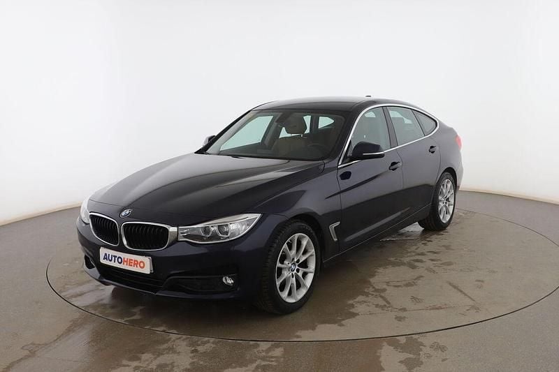 Negro Usado 2015 BMW 318 Gran Turismo Sport Line Berlina | 16.799 € (Buen precio) - Imagen 1/3