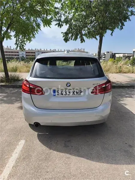 Usado BMW 218 150 CV (110 kW) 2015 Gris / plata Familiar