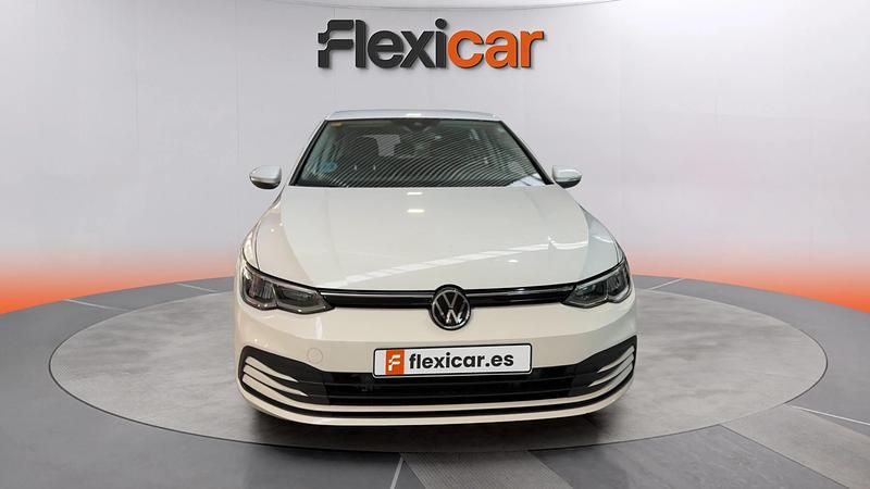 Usado VW Golf VIII Life 110 CV (80 kW) 2021 Blanco Berlina