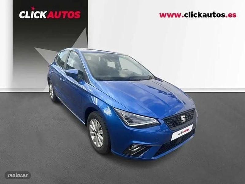 Usado Seat Ibiza Style 110 CV (80 kW) 2023 Azul Utilitario