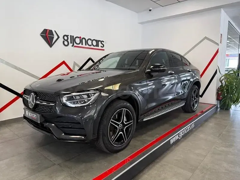 Usado Mercedes GLC300de 306 CV (225 kW) 2022 Gris / plata Coupe