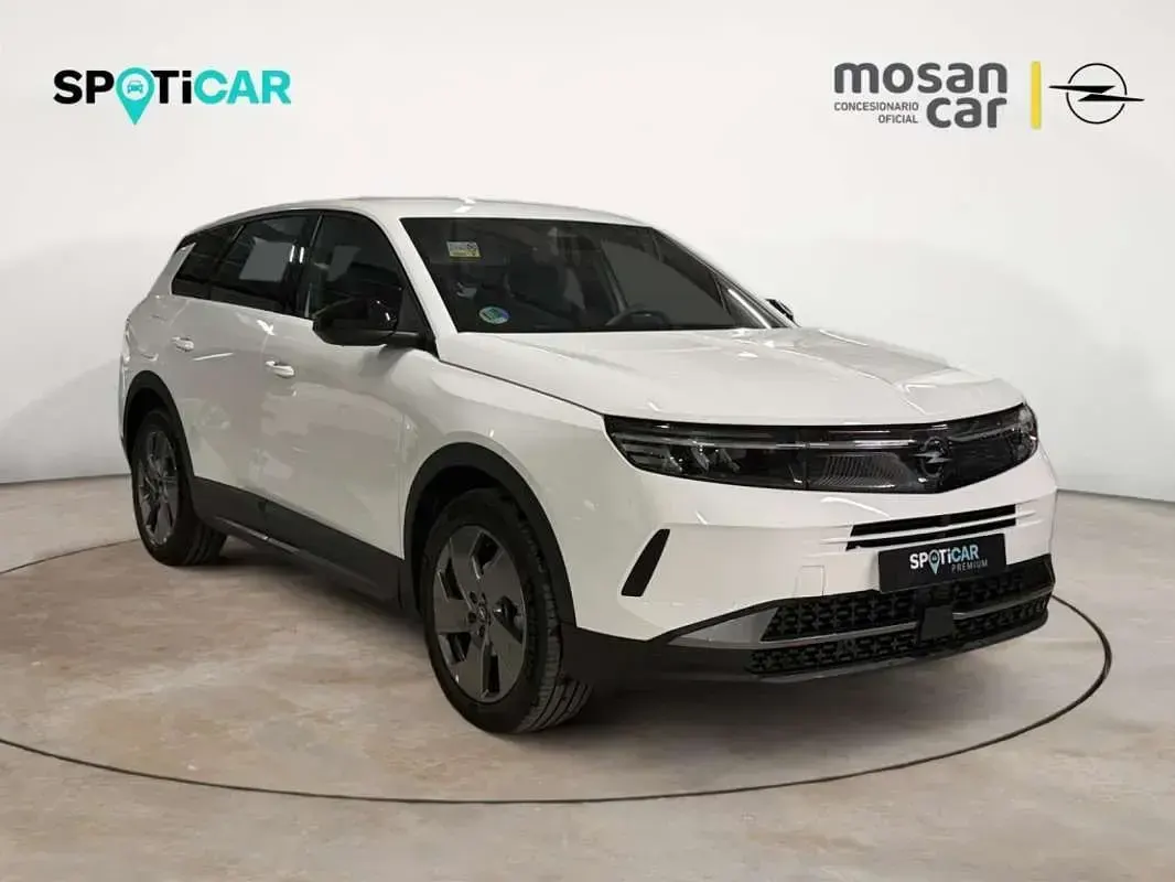 Używany Opel Grandland X Edition 146 KM (107 kW) 2025 Biały SUV