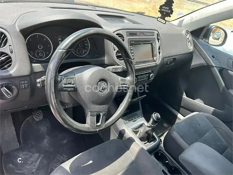 Usado VW Tiguan 140 CV (102 kW) 2011 Negro SUV