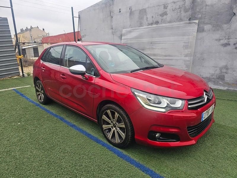 Usado Citroën C4 Feel 120 CV (88 kW) 2015 Granate Berlina