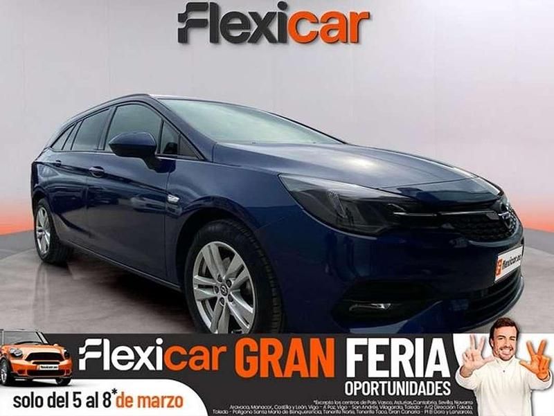 Usado Opel Astra Business Elegance 131 CV (96 kW) 2021 Azul Familiar