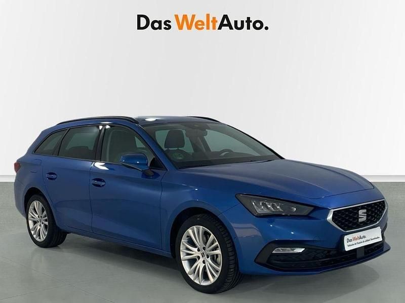 Azul Usado 2024 Seat Leon Style Familiar | 26.821 € (Un poco caro) - Imagen 1/4