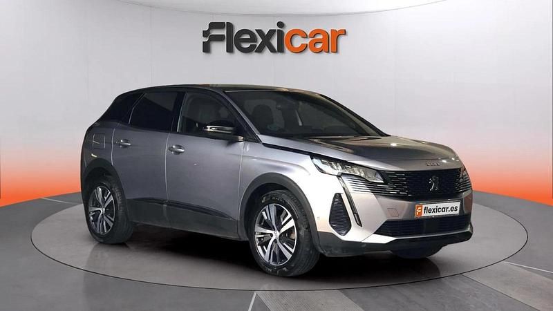 Usado Peugeot 3008 Allure 131 CV (96 kW) 2023 Gris SUV