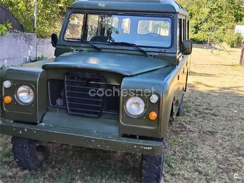 Usado Land Rover Defender 112 CV (82 kW) 1995 Verde Familiar