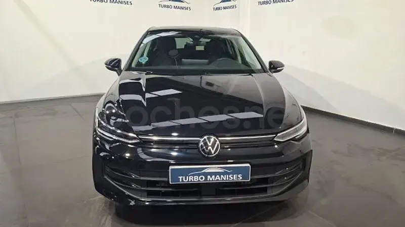 Usado VW Golf VIII 115 CV (84 kW) 2025 Negro Berlina