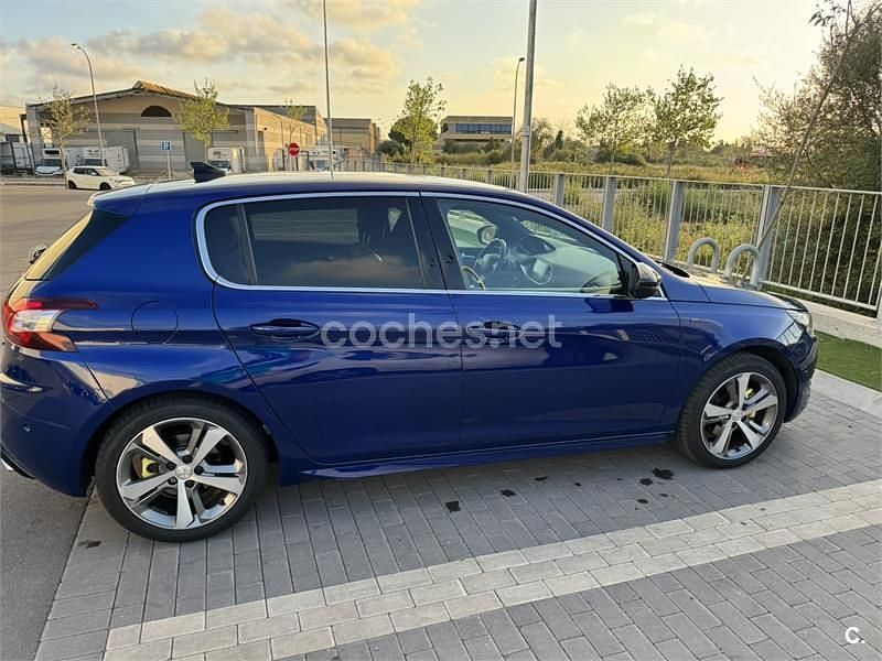 Usado Peugeot 308 GT-line 130 CV (95 kW) 2016 Azul Berlina