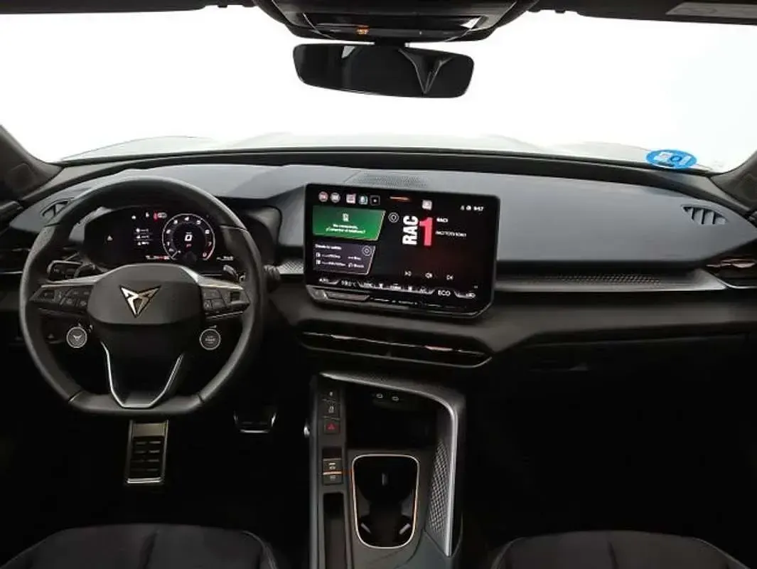 Usado Cupra Terramar 204 CV (150 kW) 2025 Gris SUV