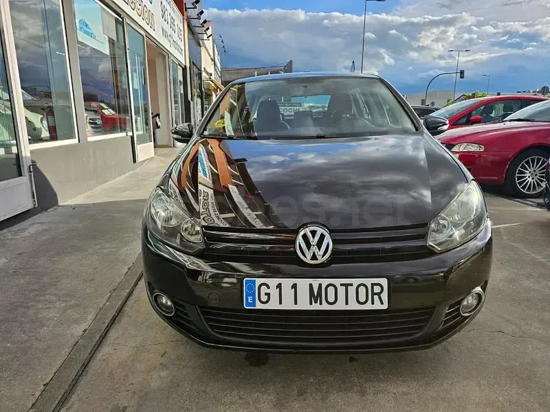Usado VW Golf VI 90 CV (66 kW) 2011 Negro Utilitario