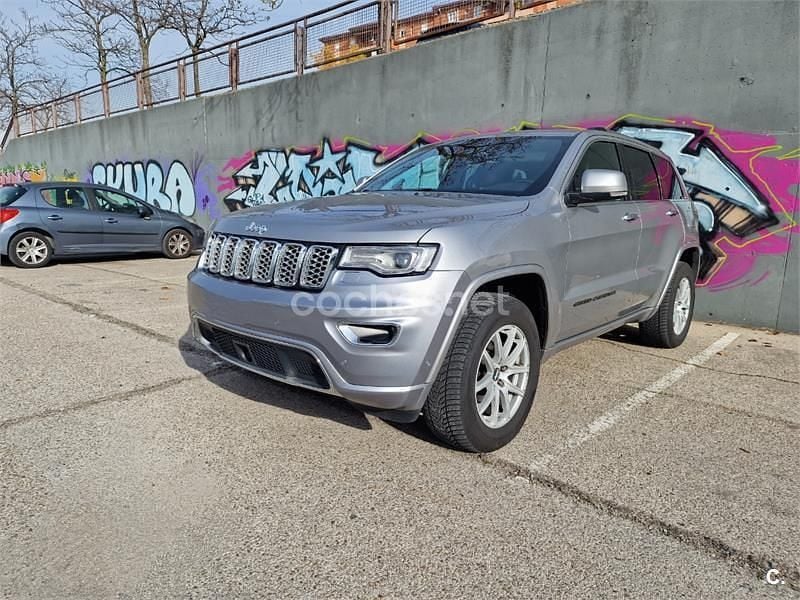 Gris / plata Usado 2017 Jeep Grand Cherokee Overland SUV | 24.500 € (Precio justo) - Imagen 1/4