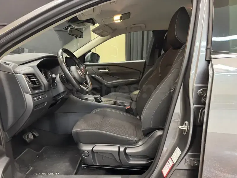 Usado Nissan Qashqai Tekna 158 CV (116 kW) 2022 Gris / plata SUV