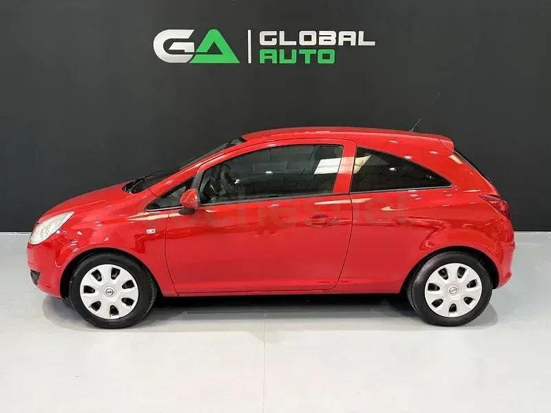 Usado Opel Corsa Enjoy 90 CV (66 kW) 2008 Rojo Utilitario