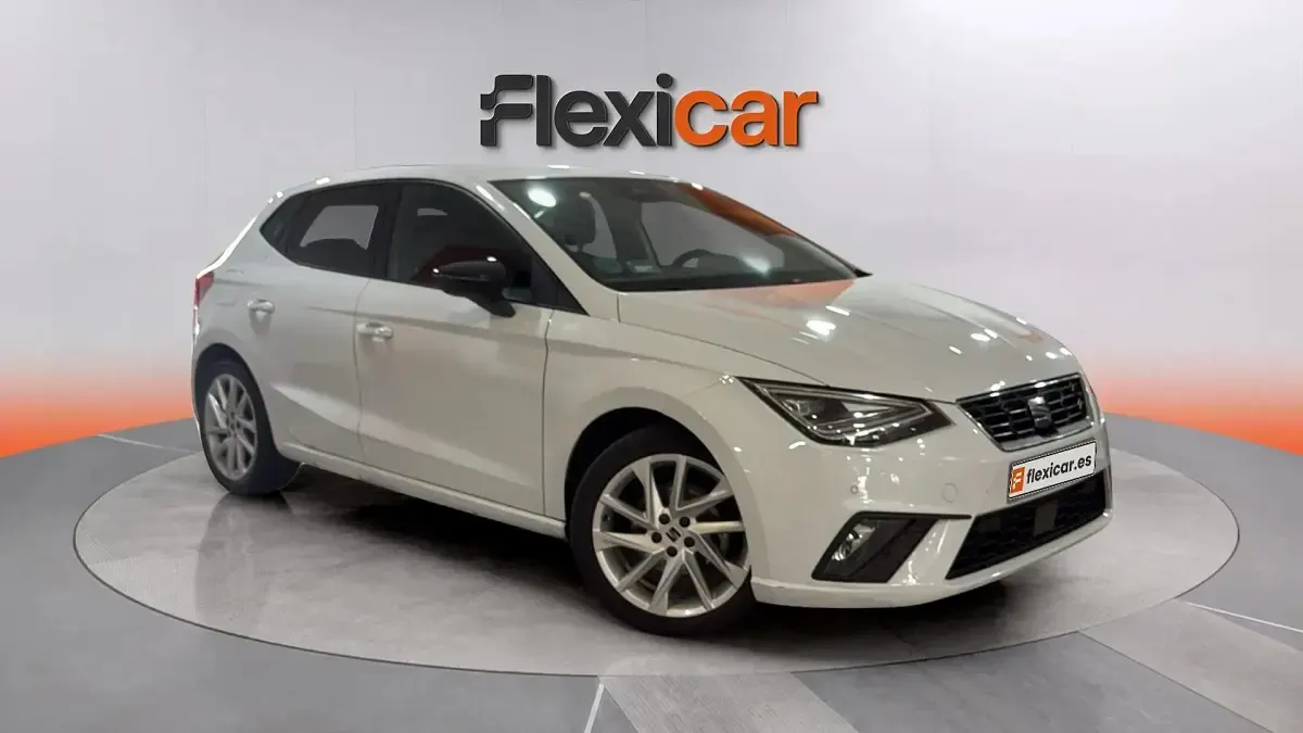 Usado Seat Ibiza FR 110 CV (80 kW) 2021 Utilitario