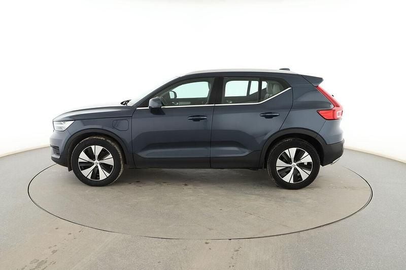 Usado Volvo XC40 Inscription 211 CV (155 kW) 2021 Azul SUV