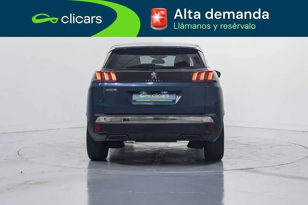 Usado Peugeot 3008 Allure 131 CV (96 kW) 2023 Azul SUV