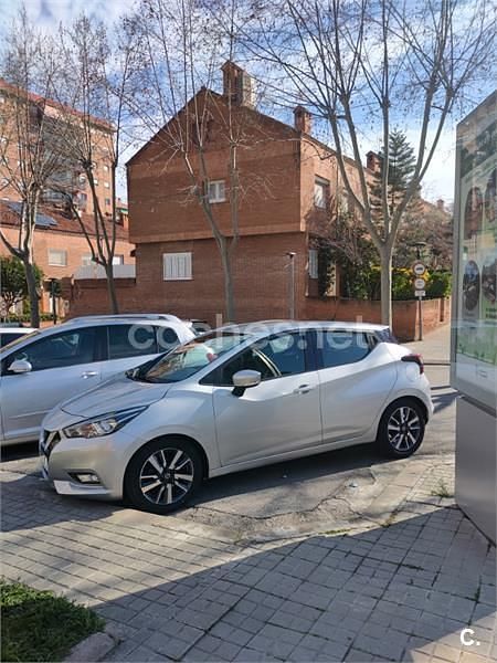 Usado Nissan Micra N-Connecta 90 CV (66 kW) 2018 Gris / plata Utilitario