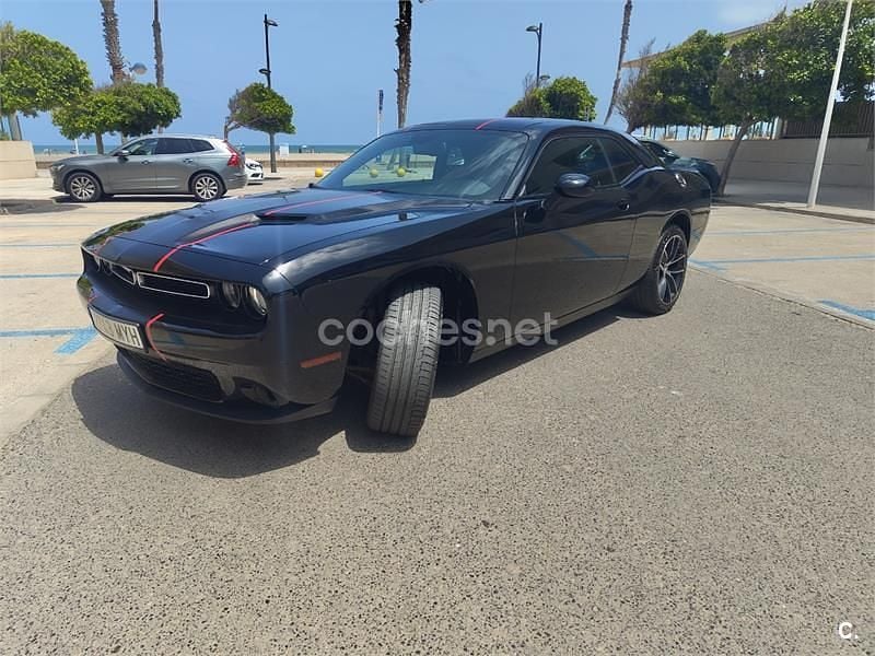 Usado Dodge Challenger SXT 303 CV (222 kW) 2023 Negro Coupe