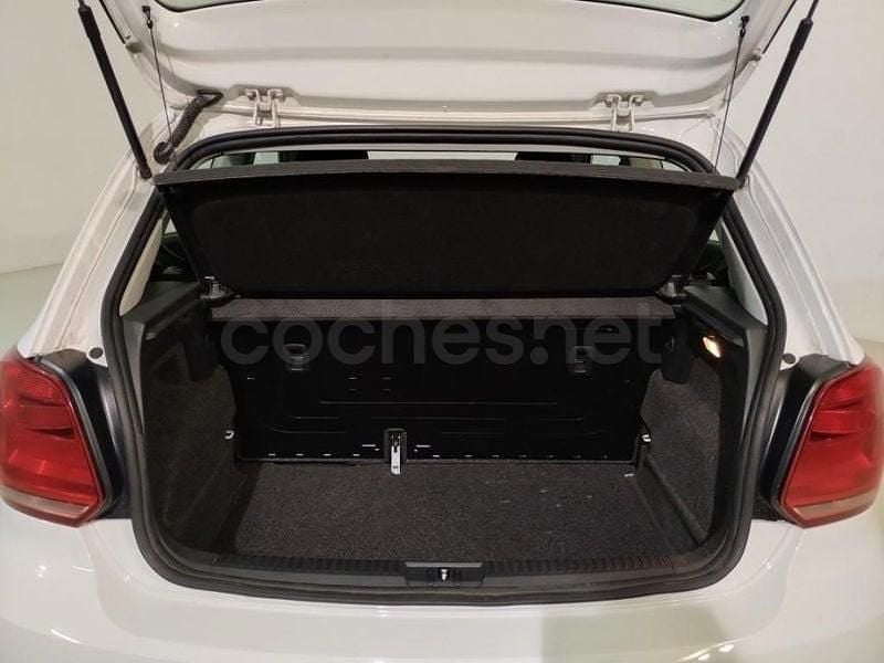 Usado VW Polo Edition 75 CV (55 kW) 2016 Blanco Berlina