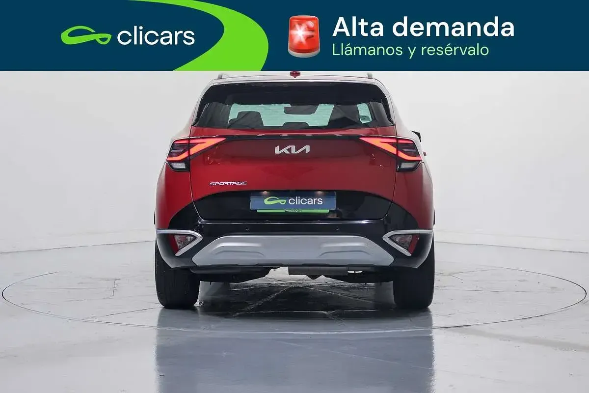Usado Kia Sportage 136 CV (100 kW) 2023 Rojo SUV