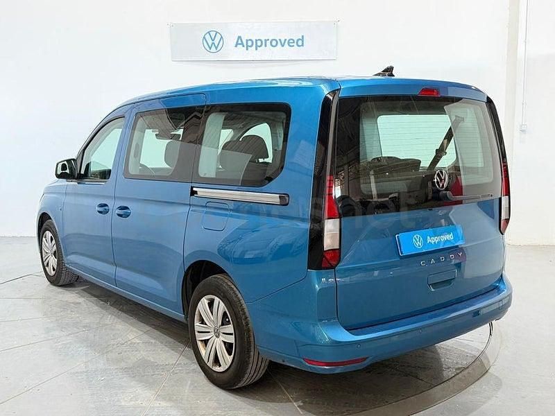 Usado VW Caddy 102 CV (75 kW) 2024 Azul Monovolumen