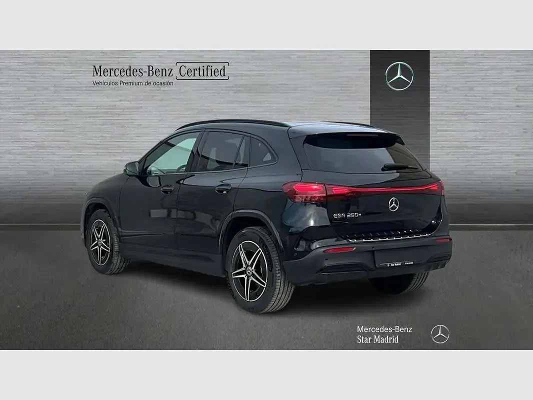 Usado Mercedes EQA250+ 139 kW (190 CV) 2025 Negro SUV