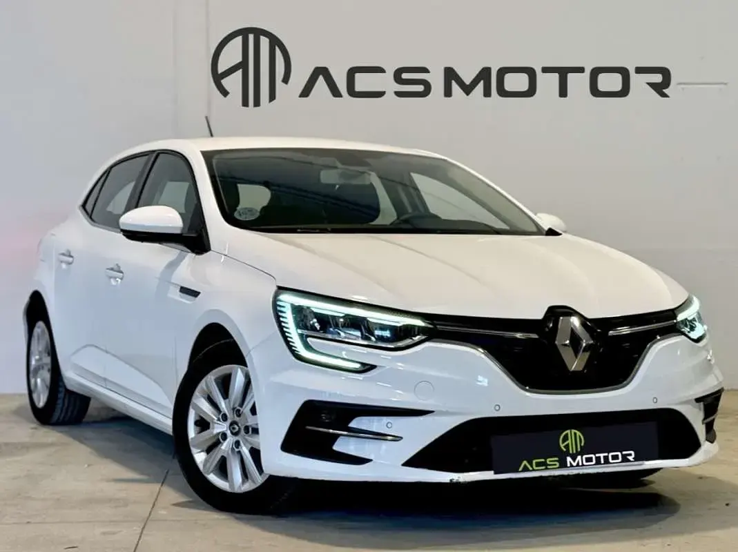 Usado Renault Mégane Business 116 CV (85 kW) 2023 Blanco Utilitario