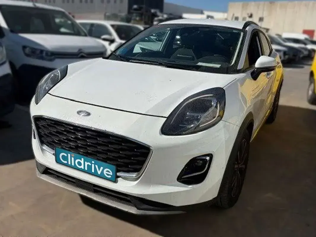 Begagnad Ford Puma Titanium 125 HK (91 kW) 2020 Vit SUV