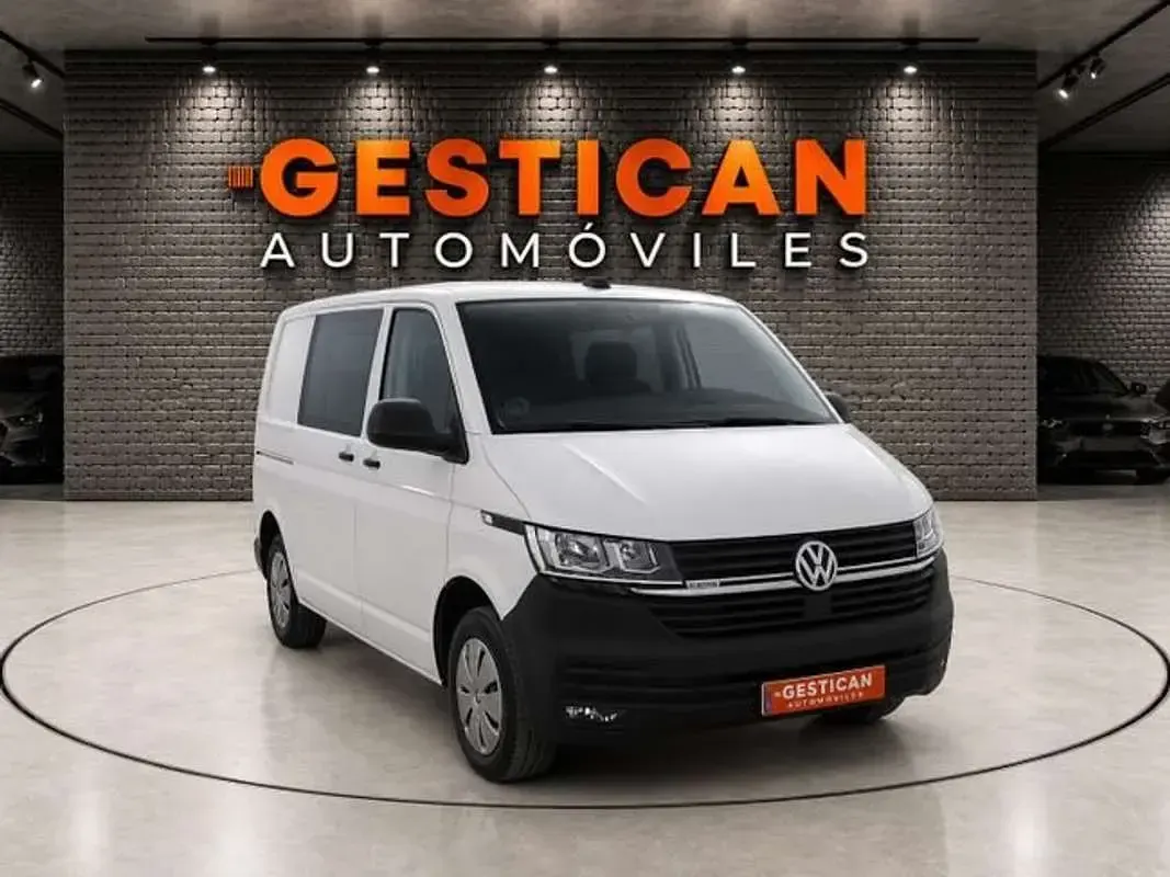 Usado VW T6.1 150 CV (110 kW) 2022 Blanco Van