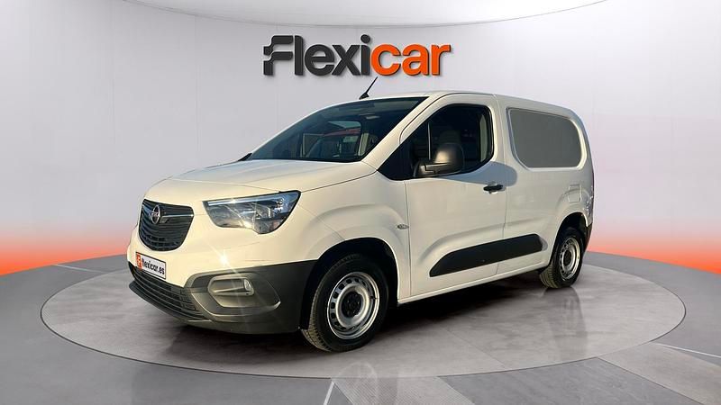 Usado Opel Combo Edition 102 CV (75 kW) 2022 Blanco Monovolumen