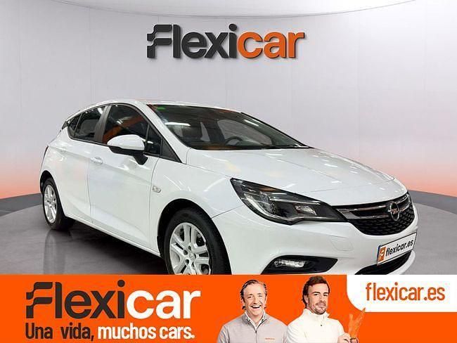 Blanco Usado 2017 Opel Astra Dynamic Berlina | 10.990 € (Precio justo) - Imagen 1/4