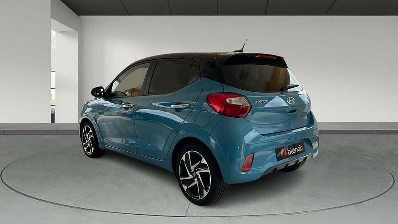 Usado Hyundai i10 84 CV (61 kW) 2022 Azul Utilitario