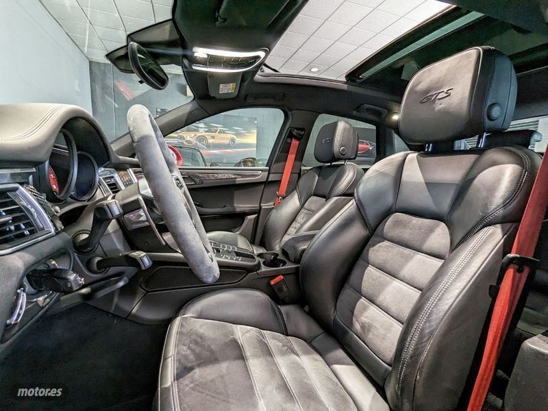 Usado Porsche Macan GTS 360 CV (264 kW) 2017 Granate SUV
