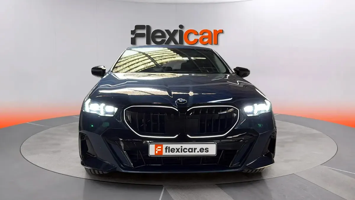 Usado BMW 520 197 CV (144 kW) 2024 Azul Berlina