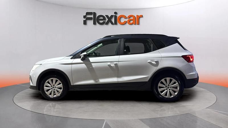 Usado Seat Arona Style 116 CV (85 kW) 2022 Blanco SUV