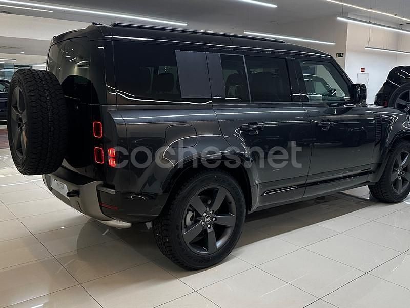 Nuevo Land Rover Defender SE 249 CV (183 kW) 2025 Gris / plata SUV