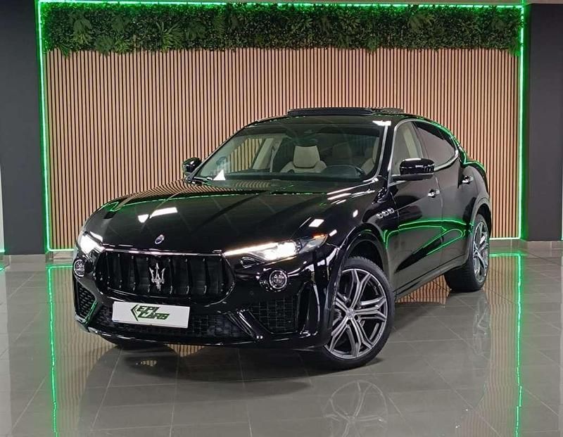 Usado Maserati Levante 275 CV (202 kW) 2018 Negro SUV