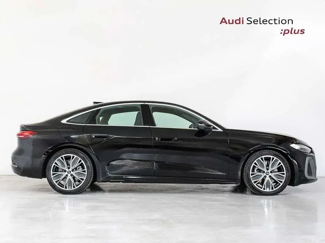 Usado Audi A5 Business 204 CV (150 kW) 2025 Negro Berlina