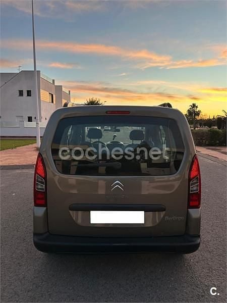 Usado Citroën Berlingo 75 CV (55 kW) 2012 Gris / plata Monovolumen